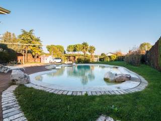 Villa in vendita ad abano terme 