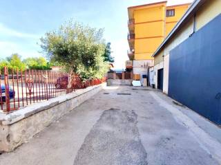 Garage in affitto a quarto via a. scarlatti, 20