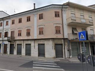 Villa bifamiliare in vendita a cervignano del friuli piazza libertà, 9