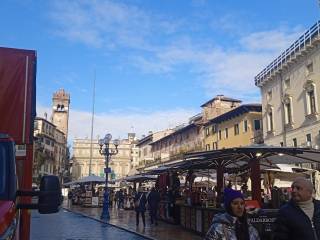 Appartamento in affitto a verona piazza delle erbe