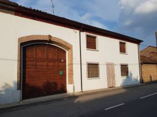 Cascina in vendita a solarolo rainerio via giuseppe verdi, 63