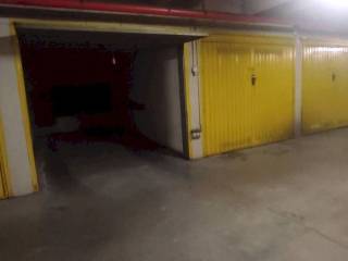 Garage in vendita a cuneo boves