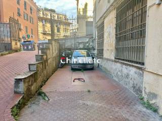 Posto auto in vendita a genova via riccardo banderali, 13r