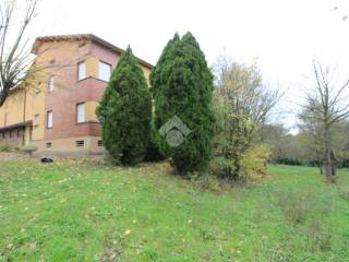 Casa indipendente in vendita a casalgrande via statutaria