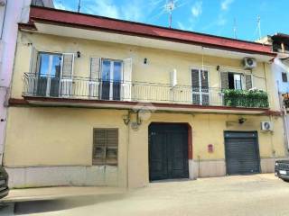 Casa indipendente in vendita ad afragola viale giovanni amendola, 12