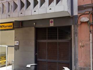 Posto auto in vendita a bari via pietro ravanas, 99