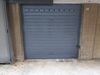 Garage in vendita a siracusa viale tica, 85