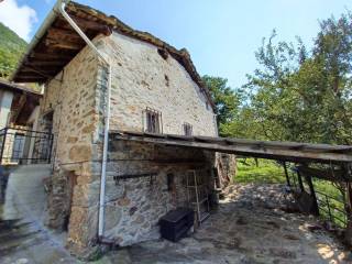 Casa indipendente in vendita a pont-saint-martin fabiole