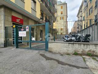 Posto auto in affitto a genova via maddaloni, 7