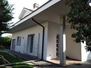 Villa bifamiliare in in vendita da privato a padova via delle granze, 13c