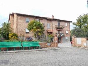 Appartamento all'asta a monteroni d'arbia via r. grieco 110, monteroni d`arbia, si,