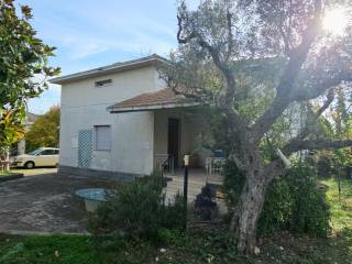 Villa in vendita a frisa 