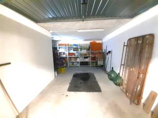 Garage in vendita a rimini viale bainsizza