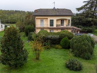 Villa bifamiliare in vendita a collecchio via nazionale, ozzano taro 123