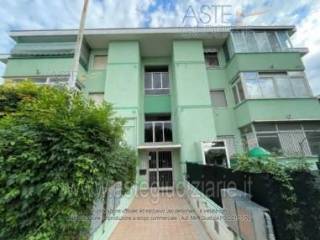 Appartamento all'asta a pineto via tirso n. 21, 64025 scerne te, italia