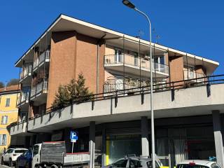 Appartamento in vendita ad arona via roma, 93