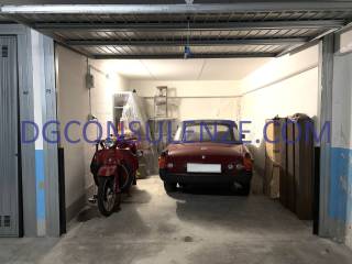 Garage in vendita a milano via giuseppe longhi