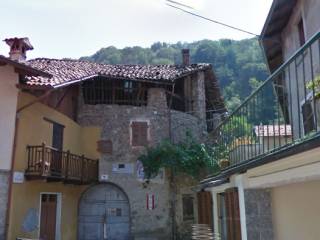 Casa indipendente in vendita a quarona via valmaggiore, 1