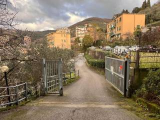 Posto auto in vendita a genova via tarcisio donati