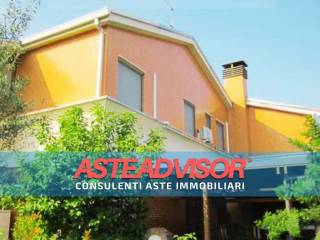 Villa all'asta a cologno monzese via treviso, 10