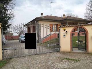 Villa all'asta a san giorgio di lomellina via cavour, 50