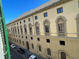 Appartamento in affitto a firenze via della scala,41