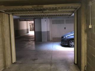 Garage in affitto a milano via caduti in missione di pace, 3