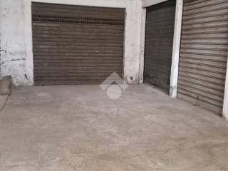 Garage in affitto a velletri 