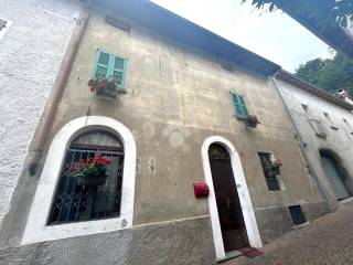 Casa indipendente in vendita a morbegno via ospital vecchio, 13