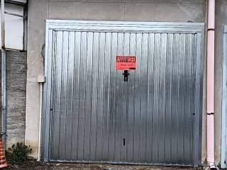 Garage in affitto a moncalieri via san matteo