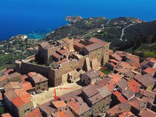 Appartamento in vendita a isola del giglio largo 11 febbraio, 5