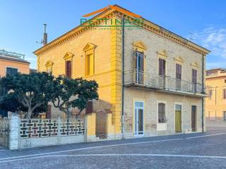 Villa a schiera in vendita a porto recanati viale i maggio