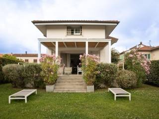 Villa in affitto a forte dei marmi 