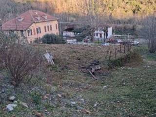 Terreno agricolo all'asta a mignanego località vetrerie, snc