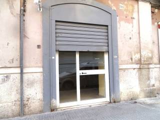 Negozio in affitto a bari via abate giacinto gimma, 300