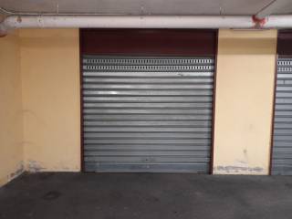 Garage in affitto a giugliano in campania via vittorio veneto, 3