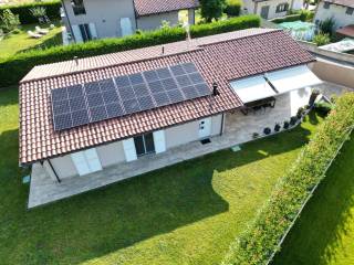 Villa in in vendita da privato a santa vittoria d'alba via degli alpini, 15