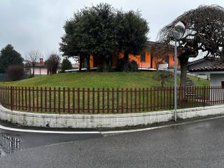 Villa in in vendita da privato a bolgare via giacomo matteotti, 5