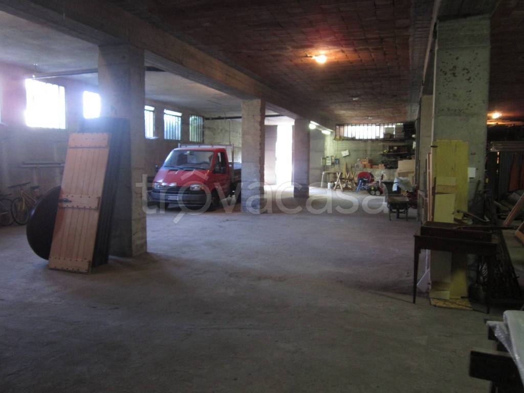 immagine annuncio 1 di 14