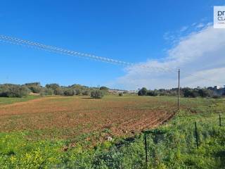 Terreno residenziale in vendita a vittoria strada per gela