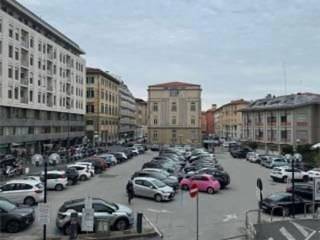 Garage in vendita a livorno 