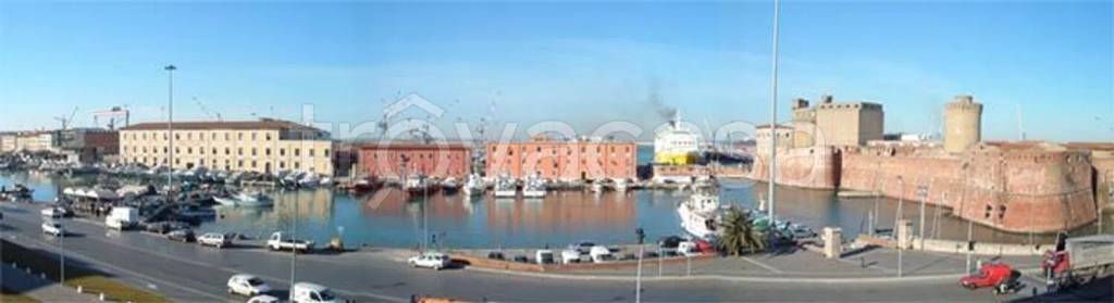 ufficio in vendita a Livorno