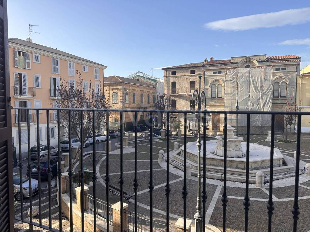 immagine annuncio 4 di 8
