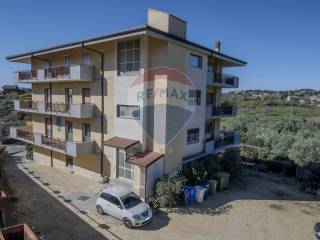 Casa indipendente in vendita ad agira contrada conche