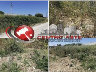 Terreno agricolo all'asta a bari japigia, 70126 bari ba, italia