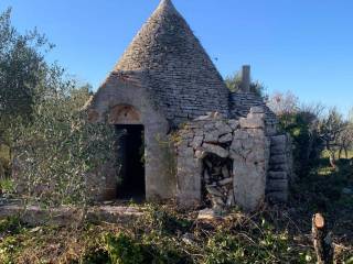 Negozio in vendita a castellana grotte strada comunale foggia scoperta