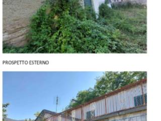 Villa all'asta ad alatri via salerno