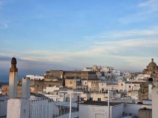 Casa indipendente in vendita a ostuni piazza della libertà