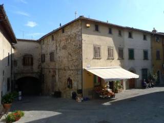 Appartamento in vendita a castellina in chianti via della ghiacciaia, 1