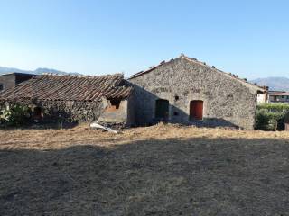 Casa indipendente in vendita a castiglione di sicilia via magenta traversa 2, 3